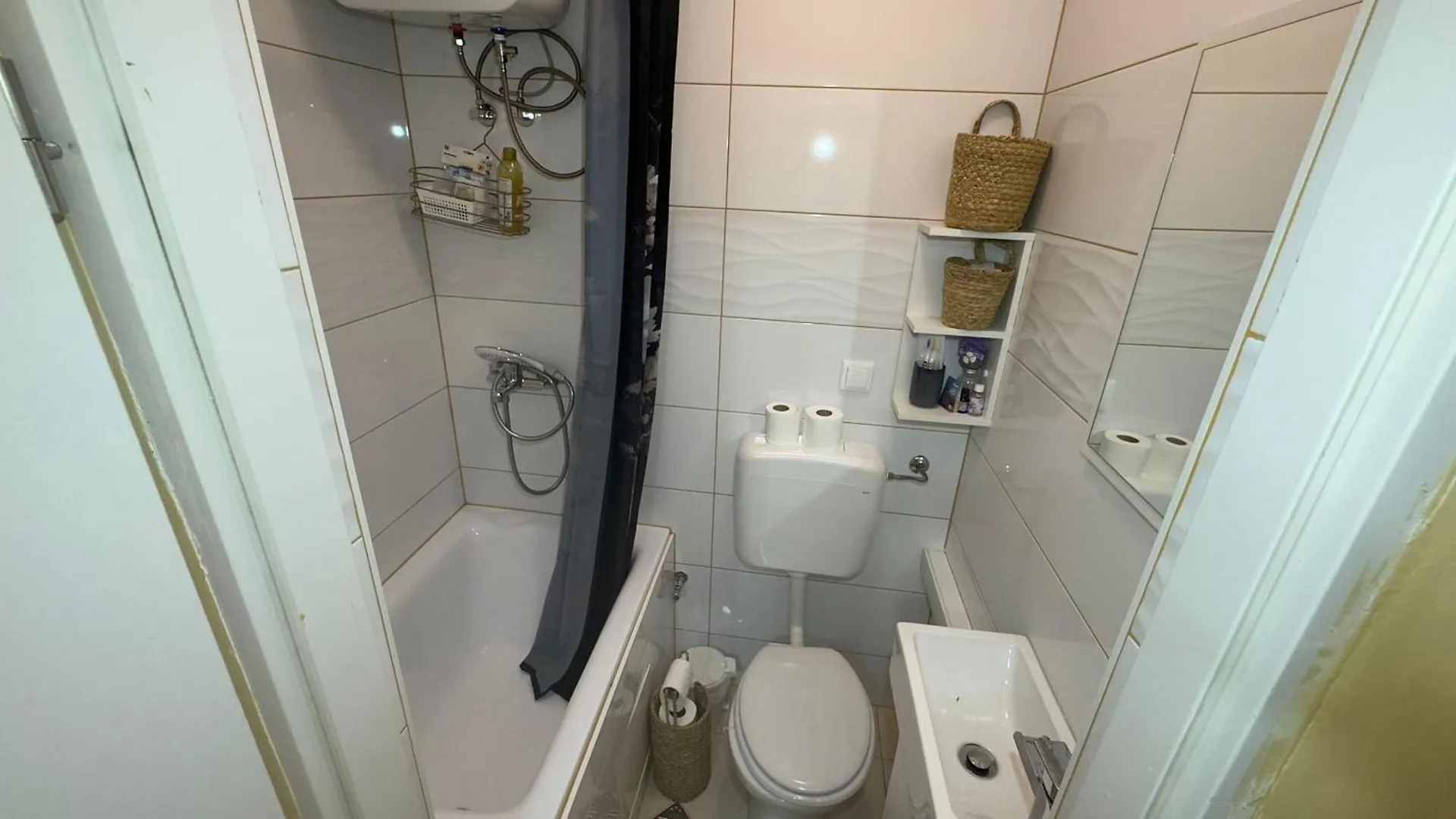 Studio Apartments Vivan & Vittala Rijeka 0*,